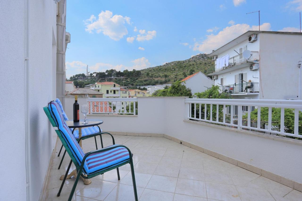 Apartments By The Sea Podgora, Makarska - 18918 Extérieur photo